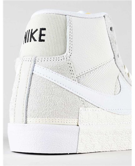 NIKE BLAZER MID PRO CLUB