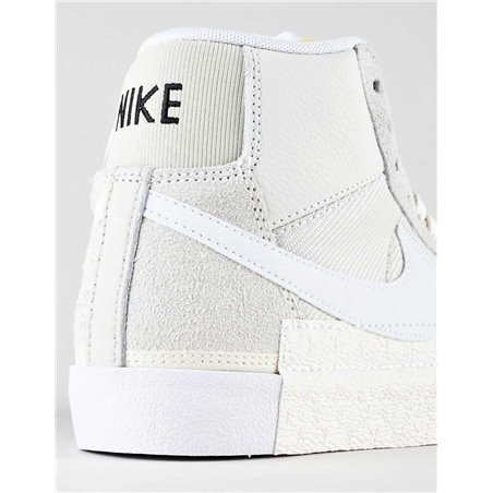 NIKE BLAZER MID PRO CLUB