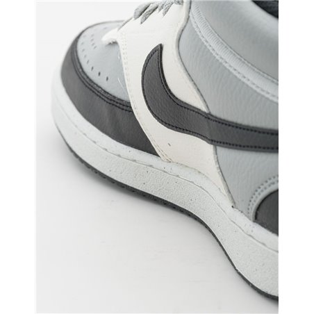 NIKE  DN3577