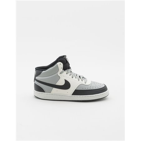 NIKE  DN3577