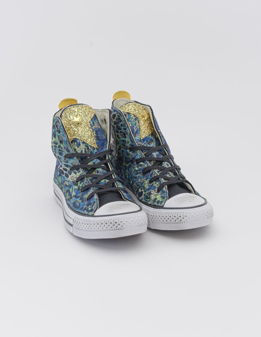 CONVERSE  HI CANVAS/TXT LTD