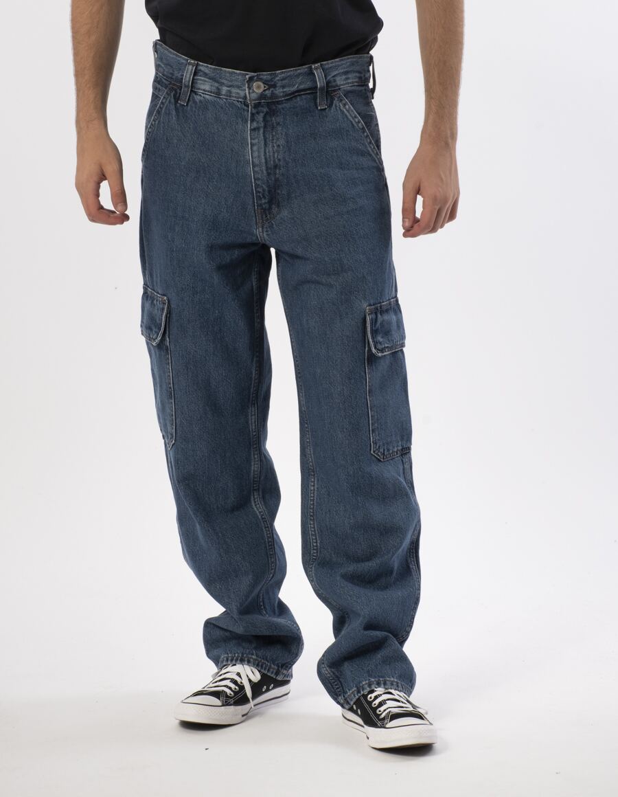 LEVI'S 568 LOOSE STRAIGHT CARGO 