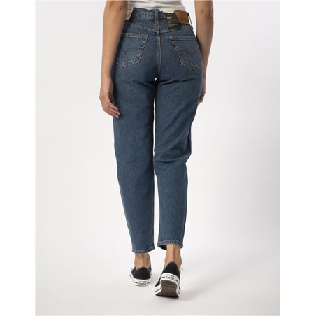 LEVI'S '80s MOM JEANS