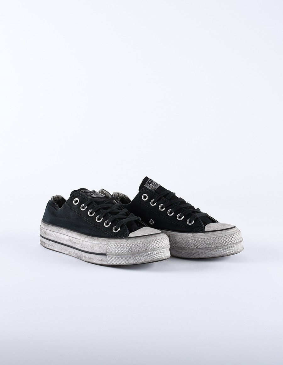 Chuck Taylor All Star Platform Smoked Canvas Low Top